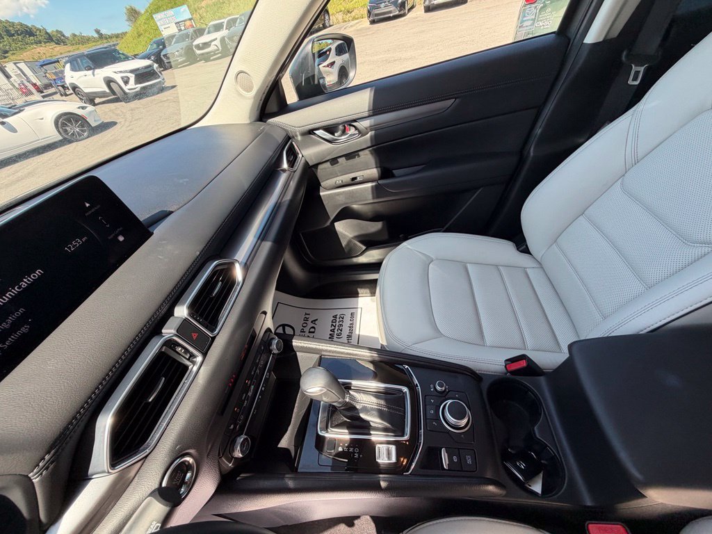 Used 2025 MAZDA CX-5 AWD 2.5 S w/ Preferred Package image 19