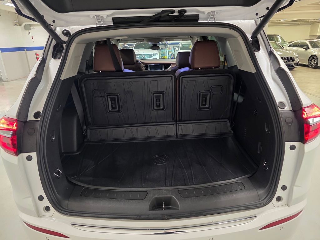 Used 2021 Buick Enclave Avenir w/ Avenir Technology Package image 20