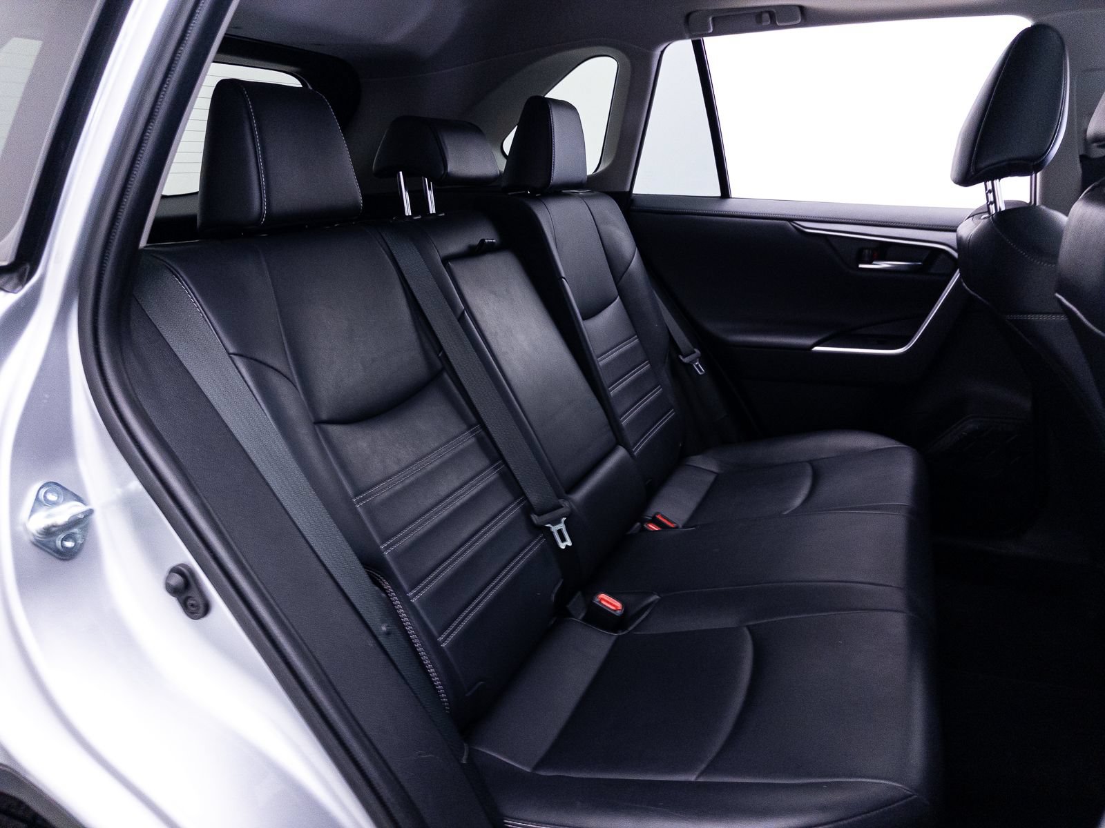 Used 2019 Toyota RAV4 Limited w/ Carpet Mat Package AWD/4WD image 41