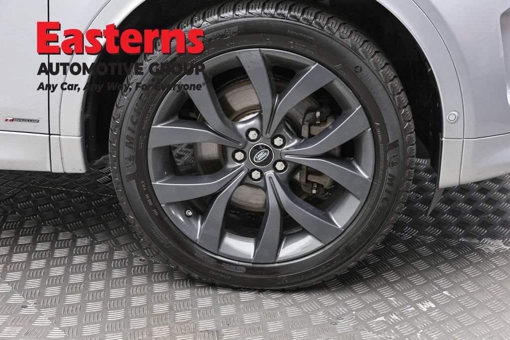Used 2021 Land Rover Discovery Sport SE R-Dynamic AWD/4WD image 32