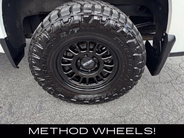Used 2019 Chevrolet Silverado 1500 High Country w/ Technology Package AWD/4WD image 7