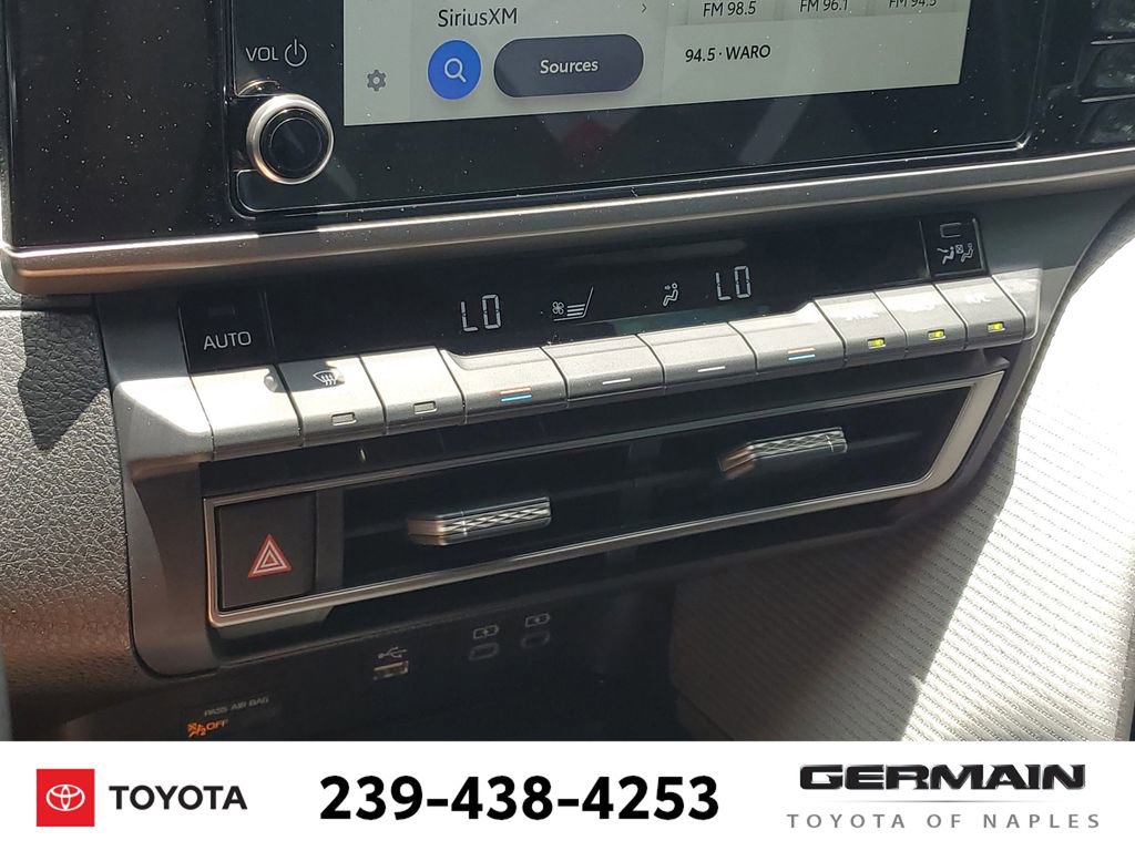 New 2025 Toyota Camry SE FWD image 28