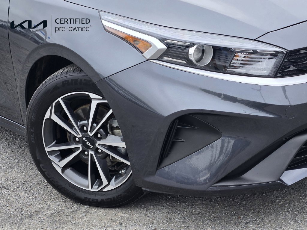 Certified 2023 Kia Forte LXS w/ LXS Technology Package FWD image 9