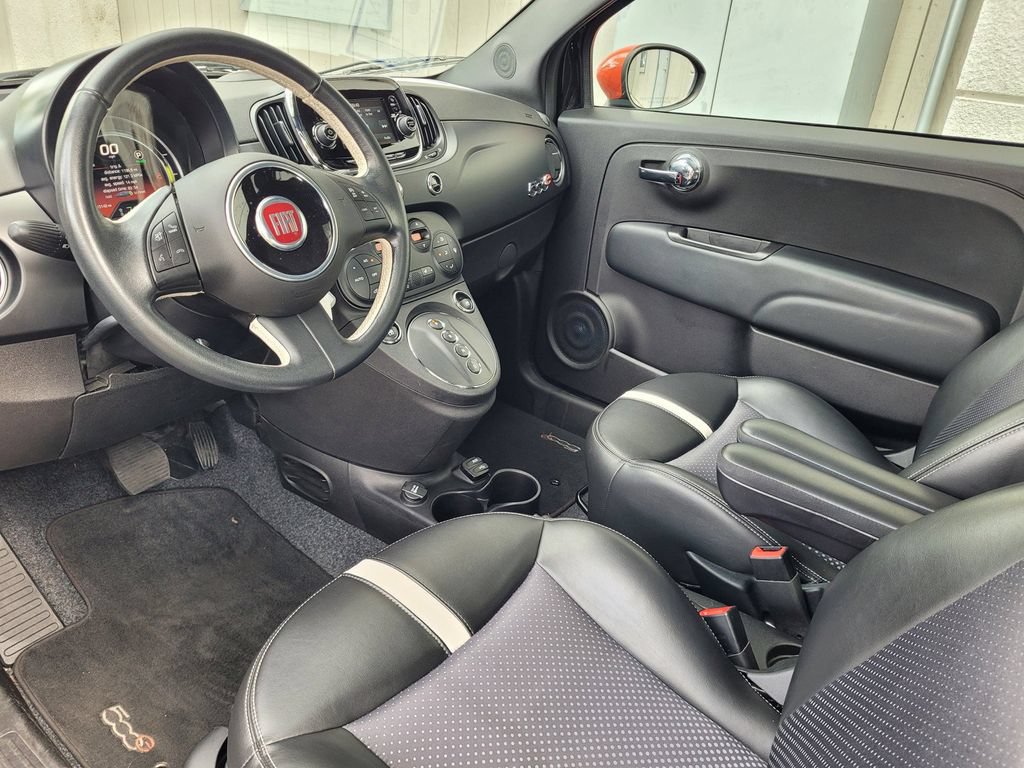Used 2019 FIAT 500 e w/ Esport Package FWD image 10