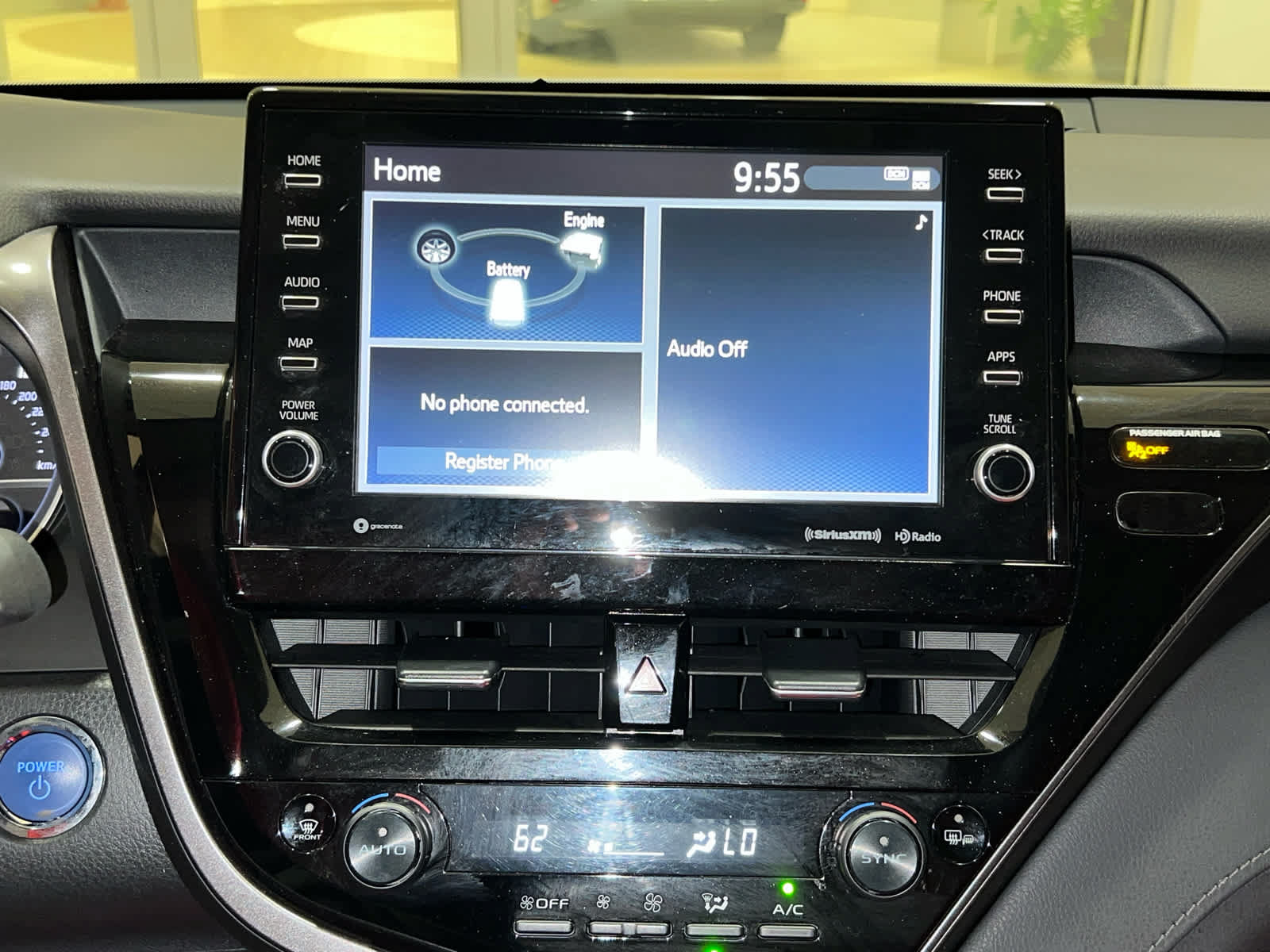 Used 2023 Toyota Camry XLE w/ Protection Package (Q2) (TMS) FWD image 28