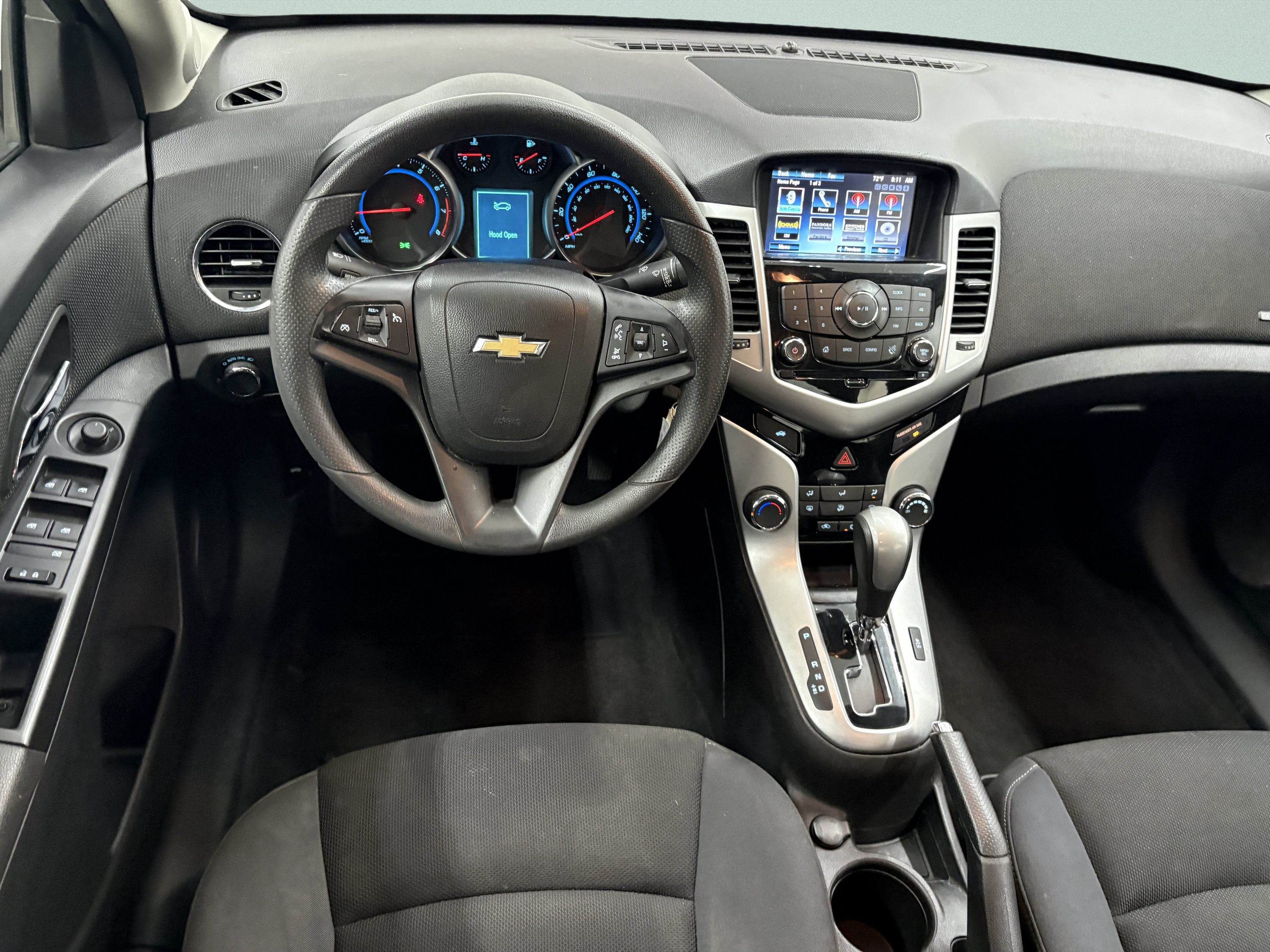Used 2016 Chevrolet Cruze LT FWD image 10