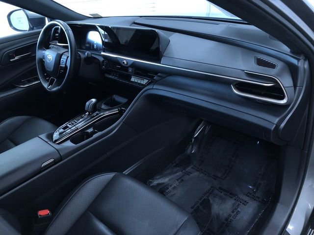 Certified 2025 Toyota Crown XLE AWD/4WD image 23