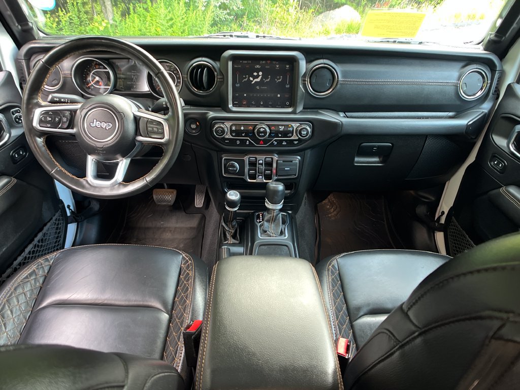 Used 2021 Jeep Gladiator Overland AWD/4WD image 13