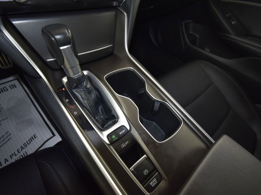 Used 2022 Honda Accord Sport image 19