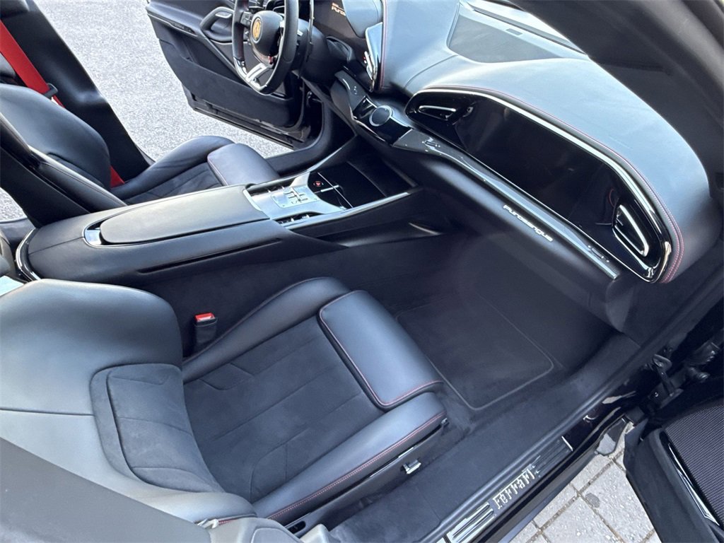 Certified 2024 Ferrari Purosangue image 35