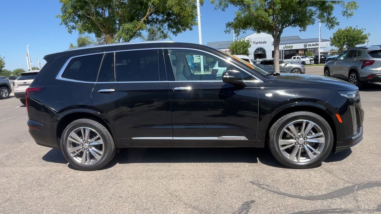 Used 2021 Cadillac XT6 Premium Luxury AWD/4WD image 8