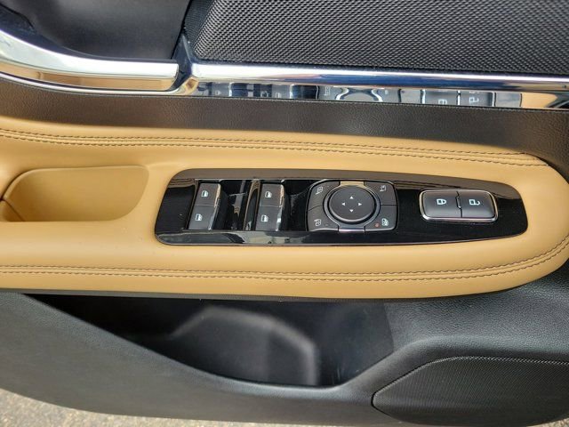 Used 2021 Lincoln Corsair Reserve image 23