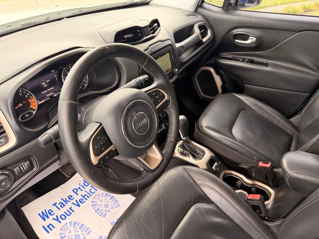 Used 2015 Jeep Renegade Limited w/ Safety & Security Group I FWD image 28