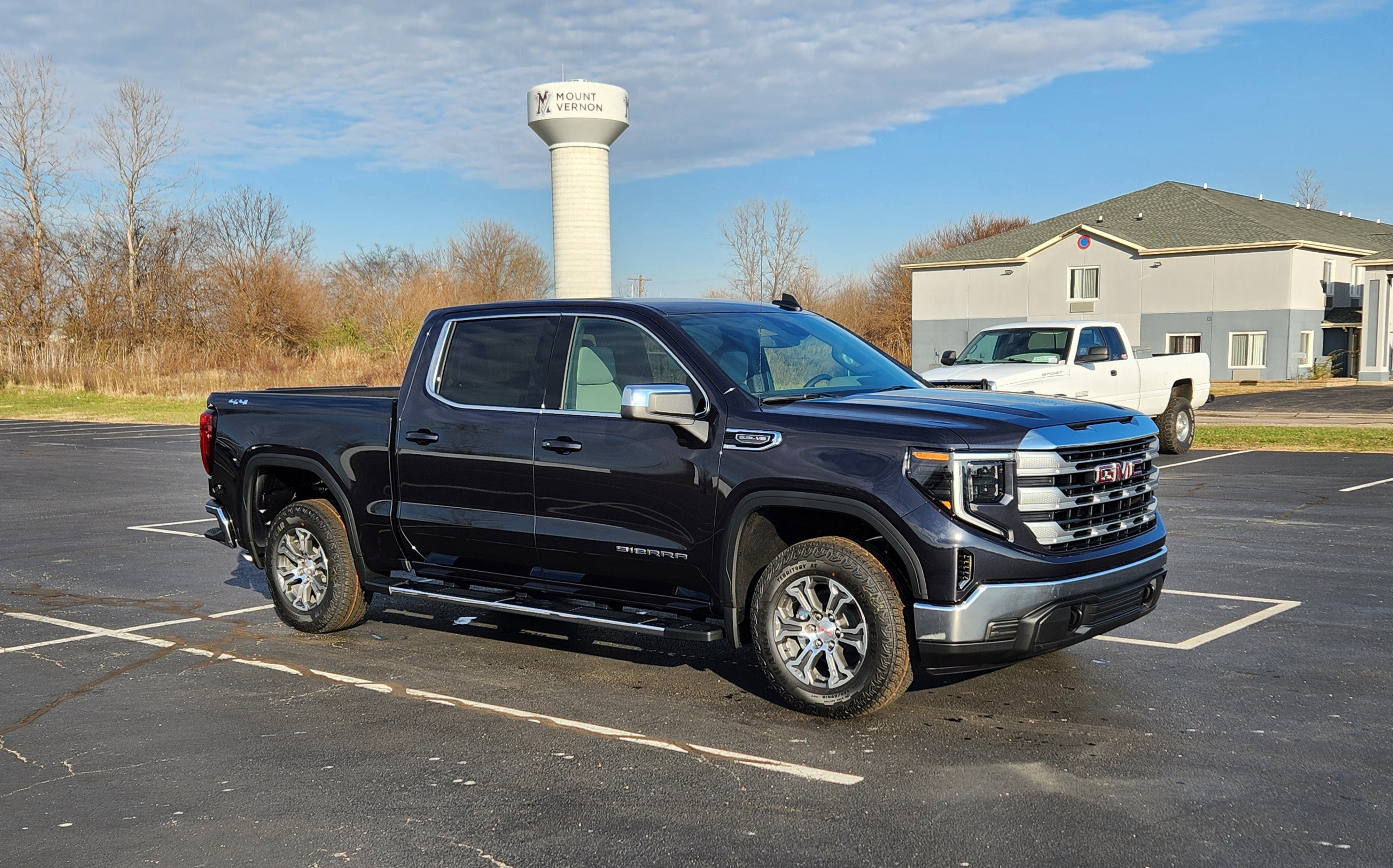 New 2026 GMC Sierra 1500 SLE image 6