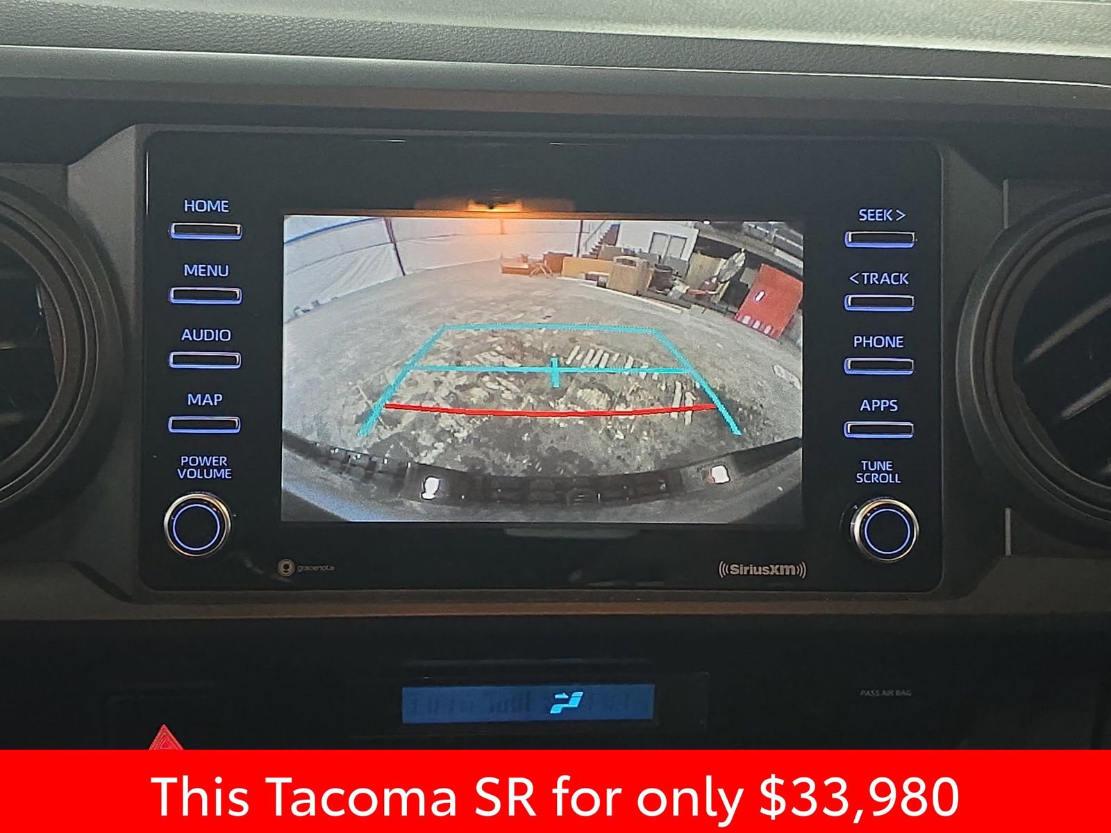 Used 2022 Toyota Tacoma SR image 29