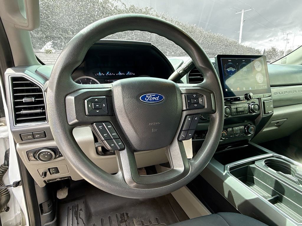 Used 2022 Ford F250 XLT w/ XLT Premium Package image 12