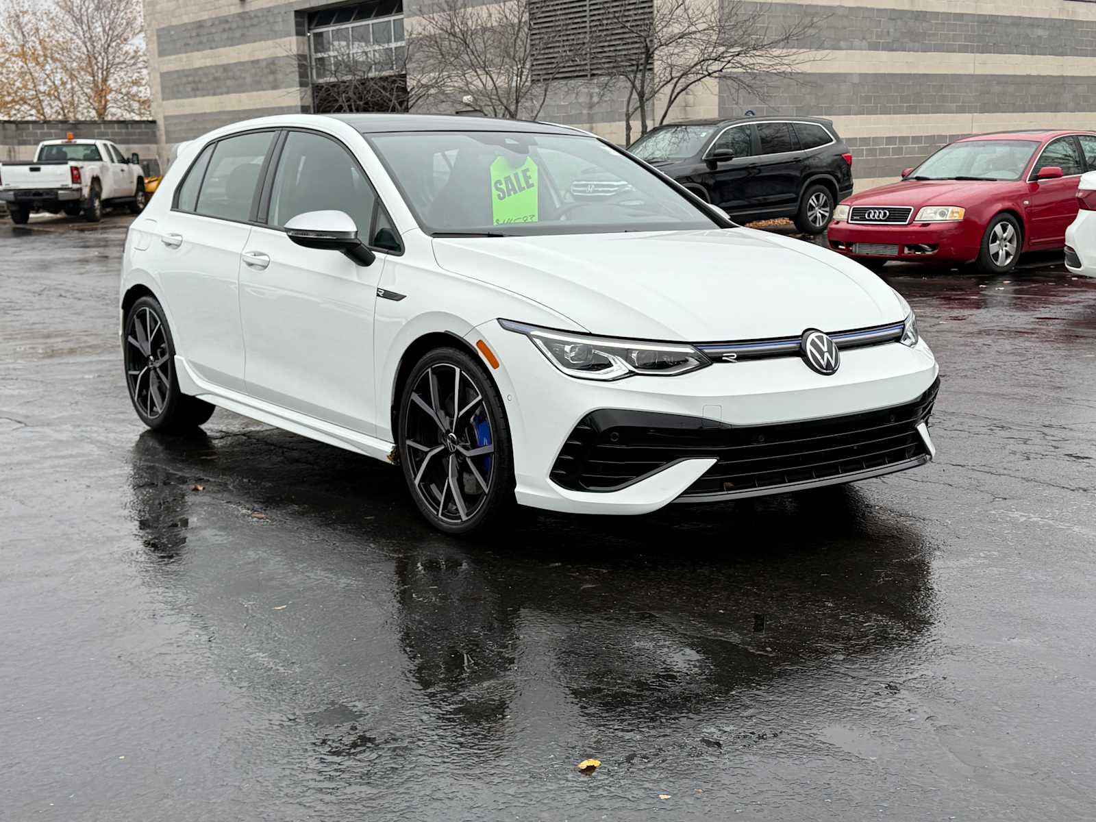 Certified 2024 Volkswagen Golf R image 3