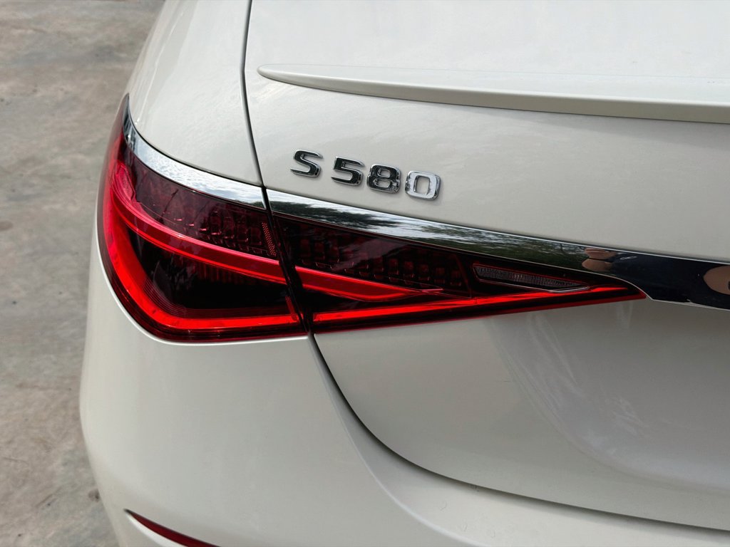 Used 2023 Mercedes-Benz S 580 4MATIC Sedan image 33