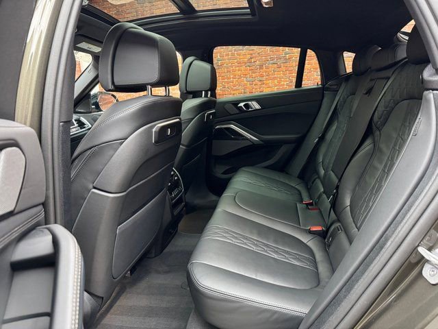 Certified 2026 BMW X6 xDrive40i image 23