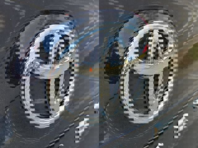 Used 2024 Toyota Camry SE w/ Cold Weather Package image 35