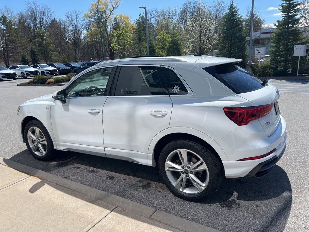 Used 2022 Audi Q3 2.0T Premium Plus image 38