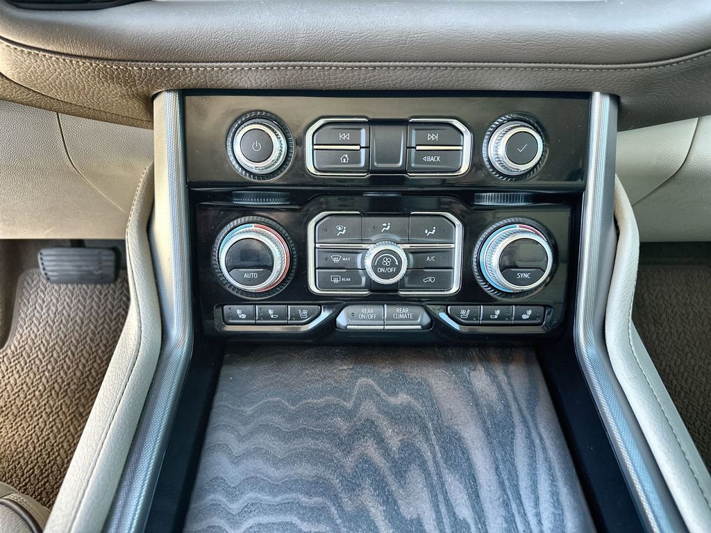 Certified 2023 GMC Yukon Denali image 34