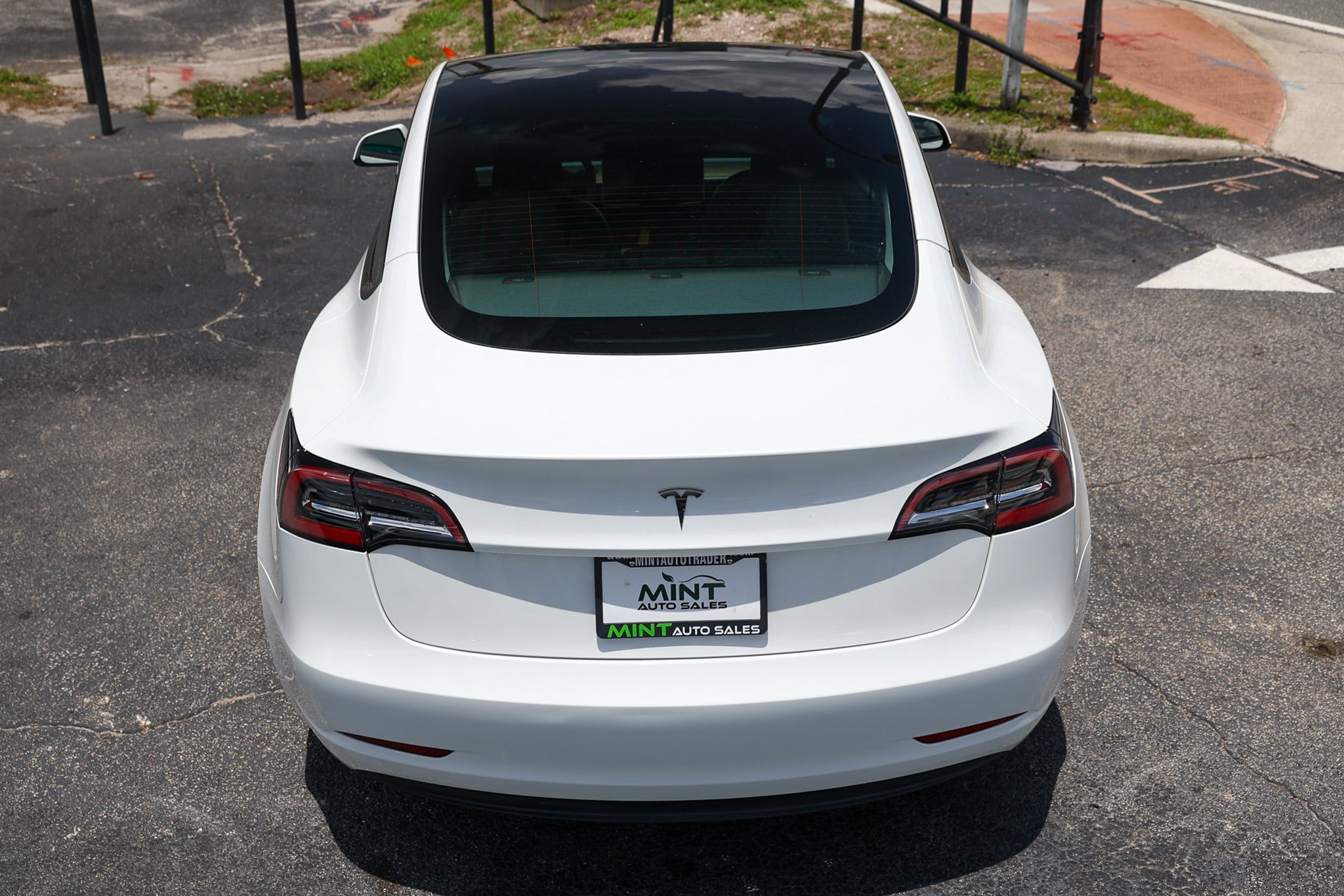 Used 2023 Tesla Model 3 Standard Range RWD image 13