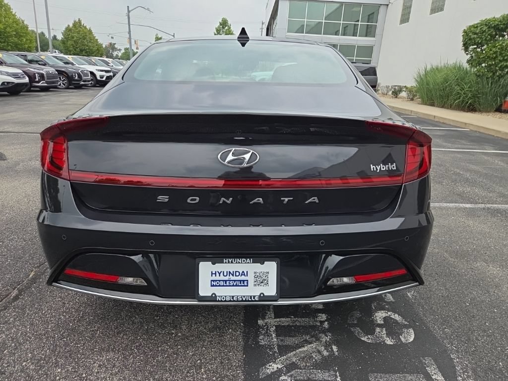 Certified 2023 Hyundai Sonata Limited FWD image 7