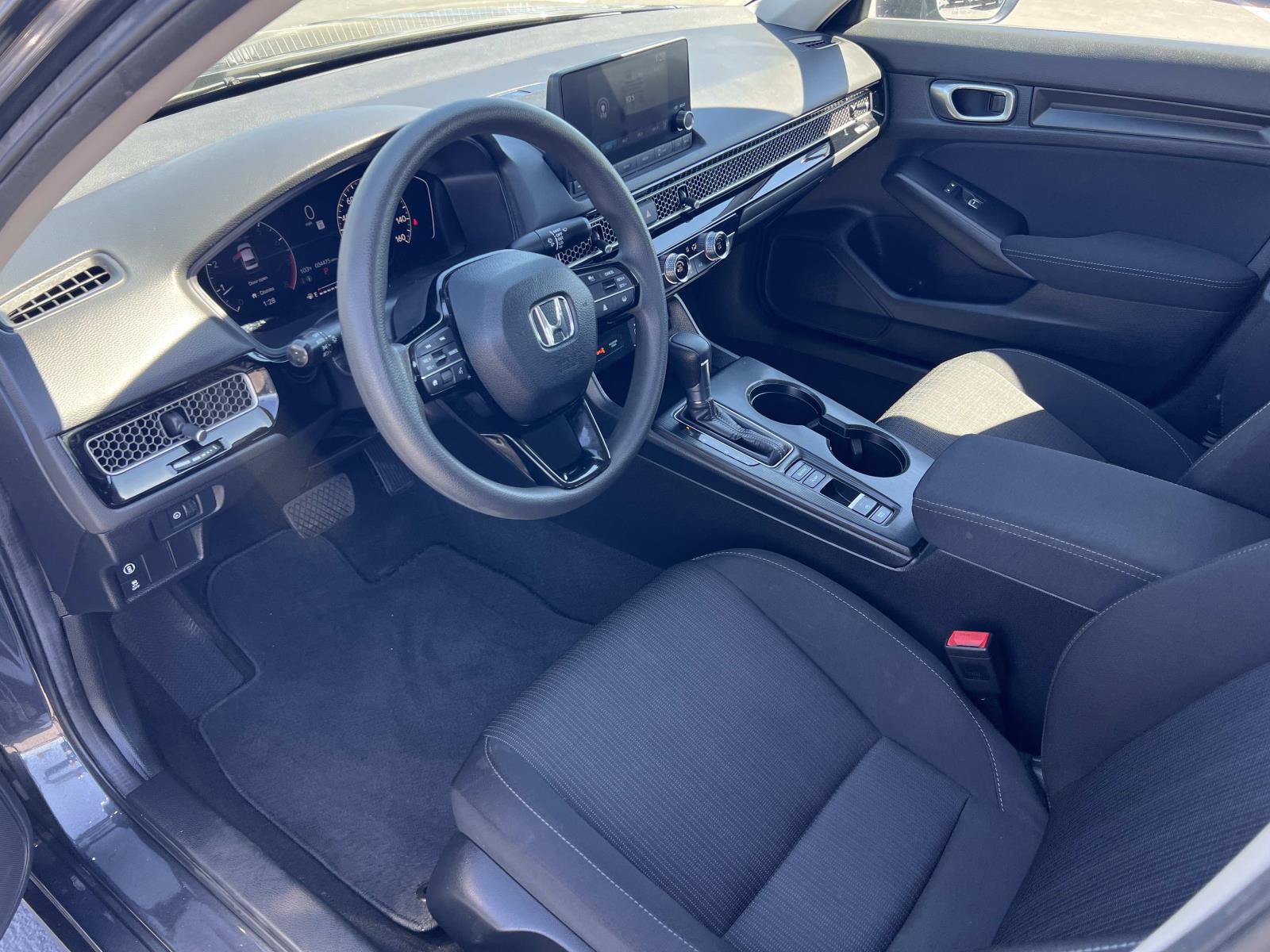 Certified 2024 Honda Civic LX image 5