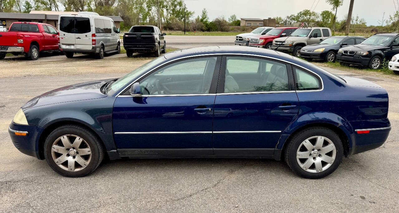 Used 2005 Volkswagen Passat GLS image 2
