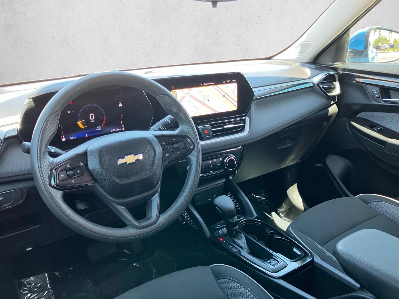 Used 2024 Chevrolet TrailBlazer LT w/ Driver Confidence Package FWD image 10