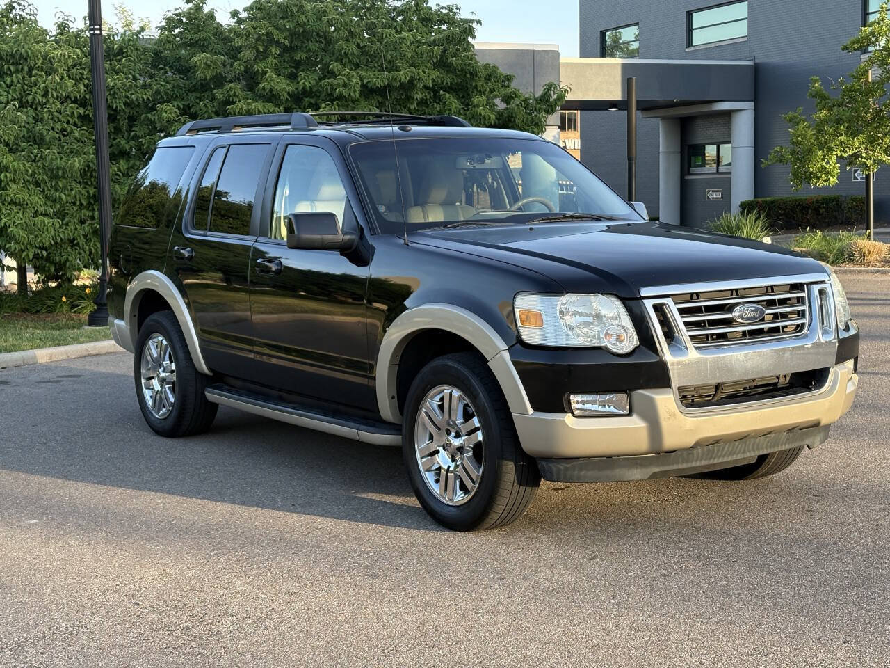 Used 2010 Ford Explorer Eddie Bauer AWD/4WD image 6