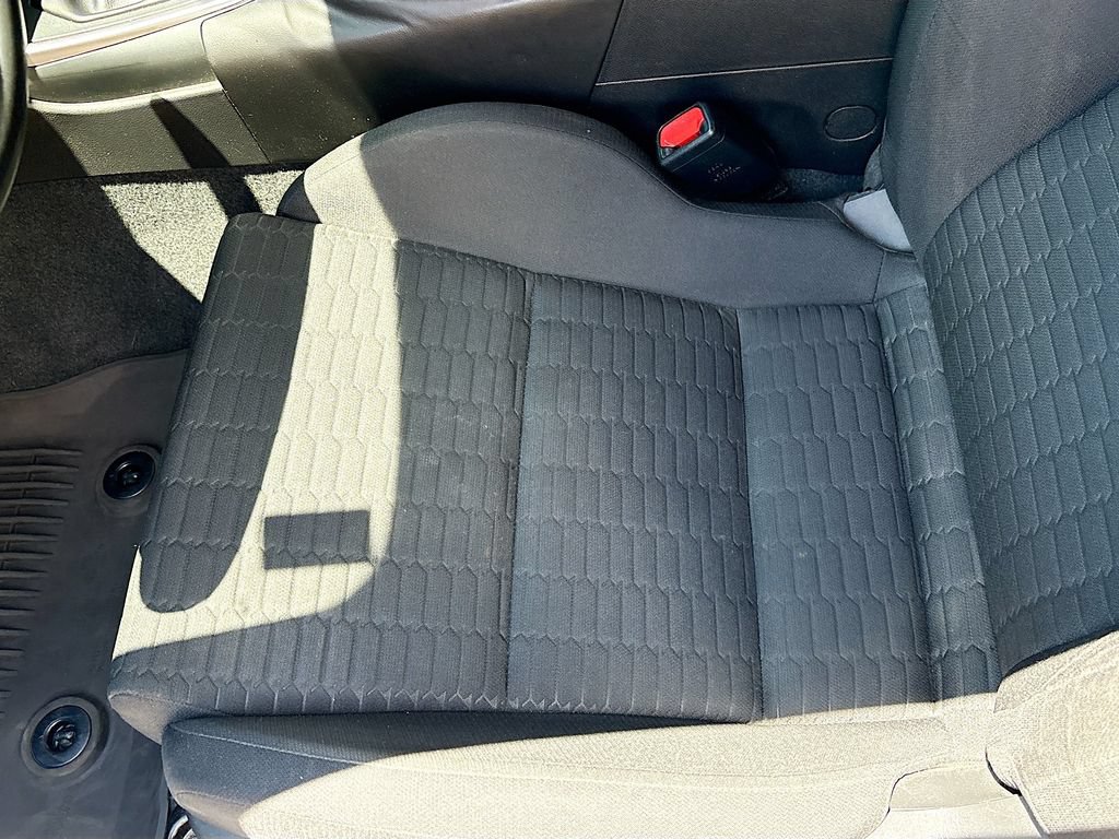 Used 2023 Toyota GR86 w/ ALL Weather Mat Package (TMS) RWD image 18