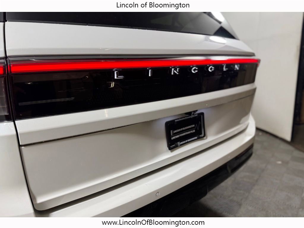 New 2025 Lincoln Navigator L Black Label image 26