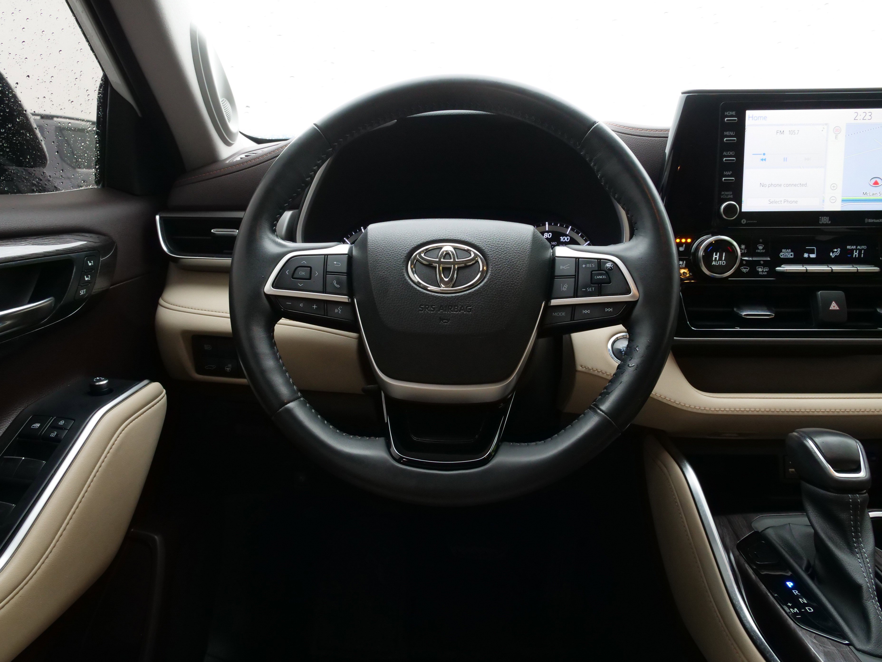 Used 2022 Toyota Highlander Limited image 23