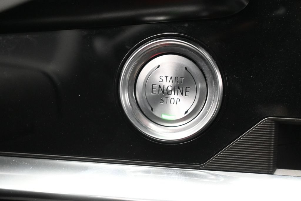 Used 2020 Chevrolet Corvette Stingray Preferred Cpe w/ 2LT Preferred Equipment Group RWD image 29