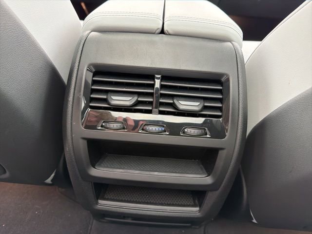 Used 2026 BMW X5 xDrive50e w/ Executive Package image 18