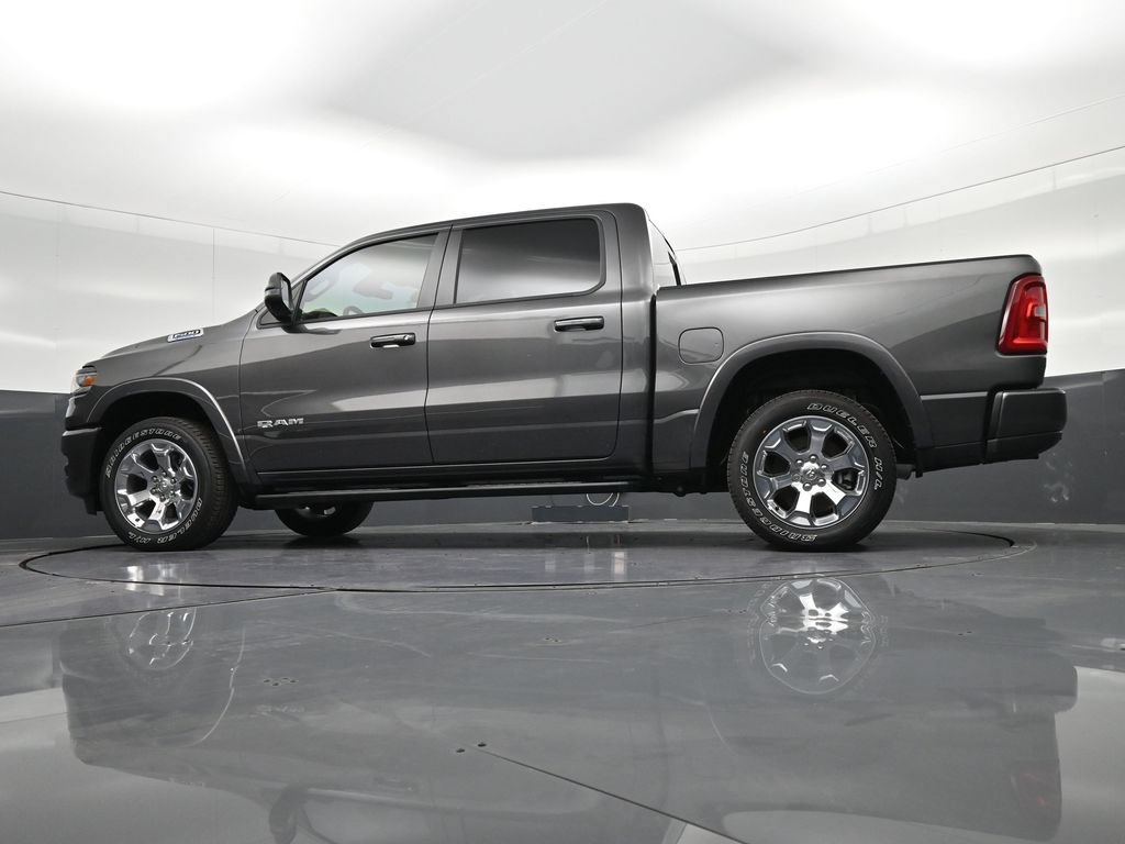 Used 2025 RAM 1500 Big Horn AWD/4WD image 31