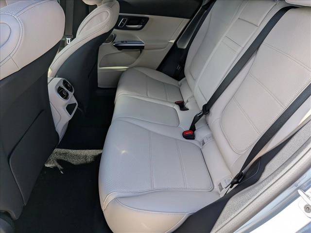 Used 2026 Mercedes-Benz GLC 300 image 15