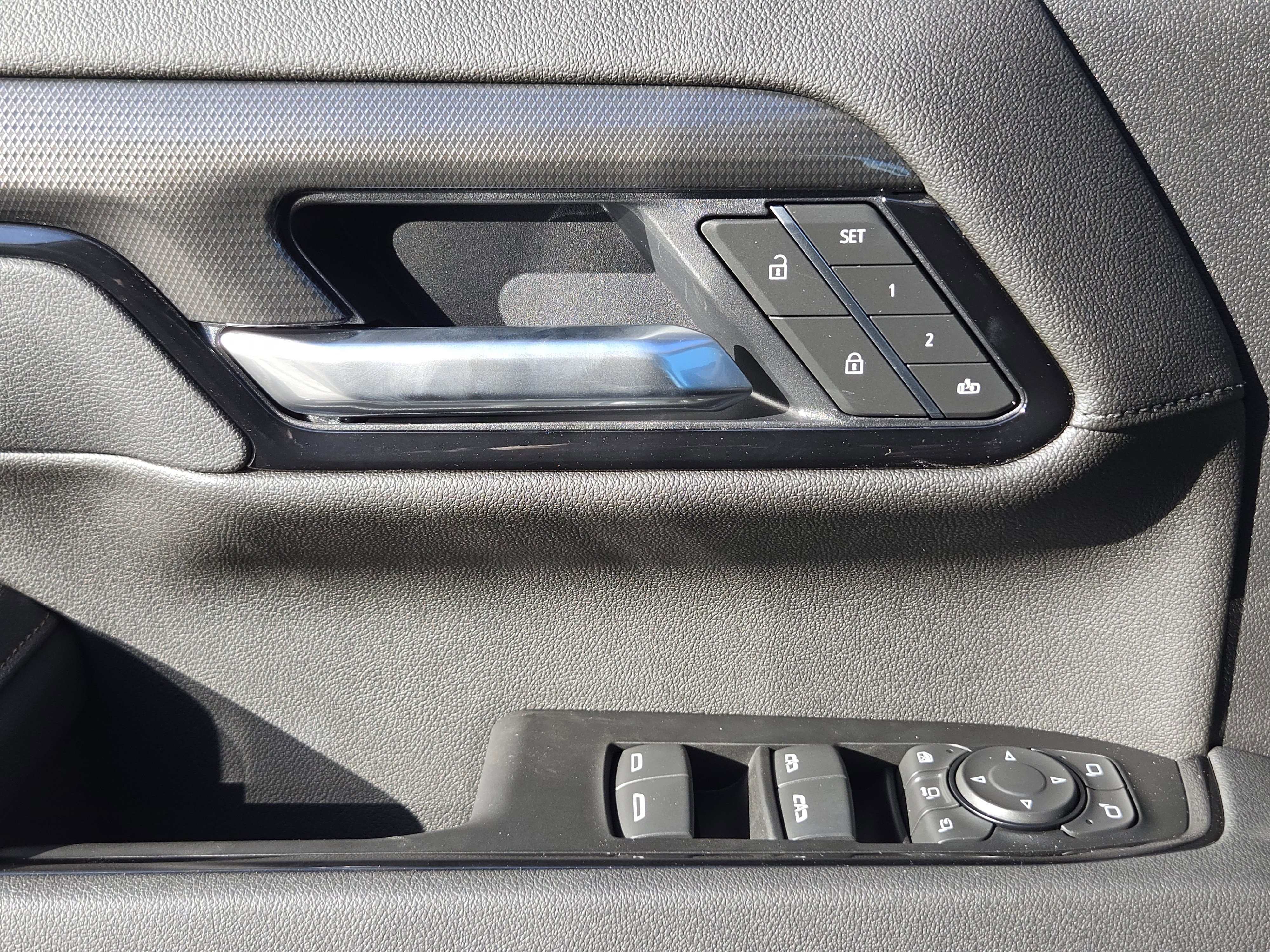 New 2026 GMC Sierra 2500 AT4 w/ AT4 Premium Plus Package image 17