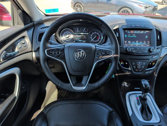 Used 2017 Buick Regal AWD image 17