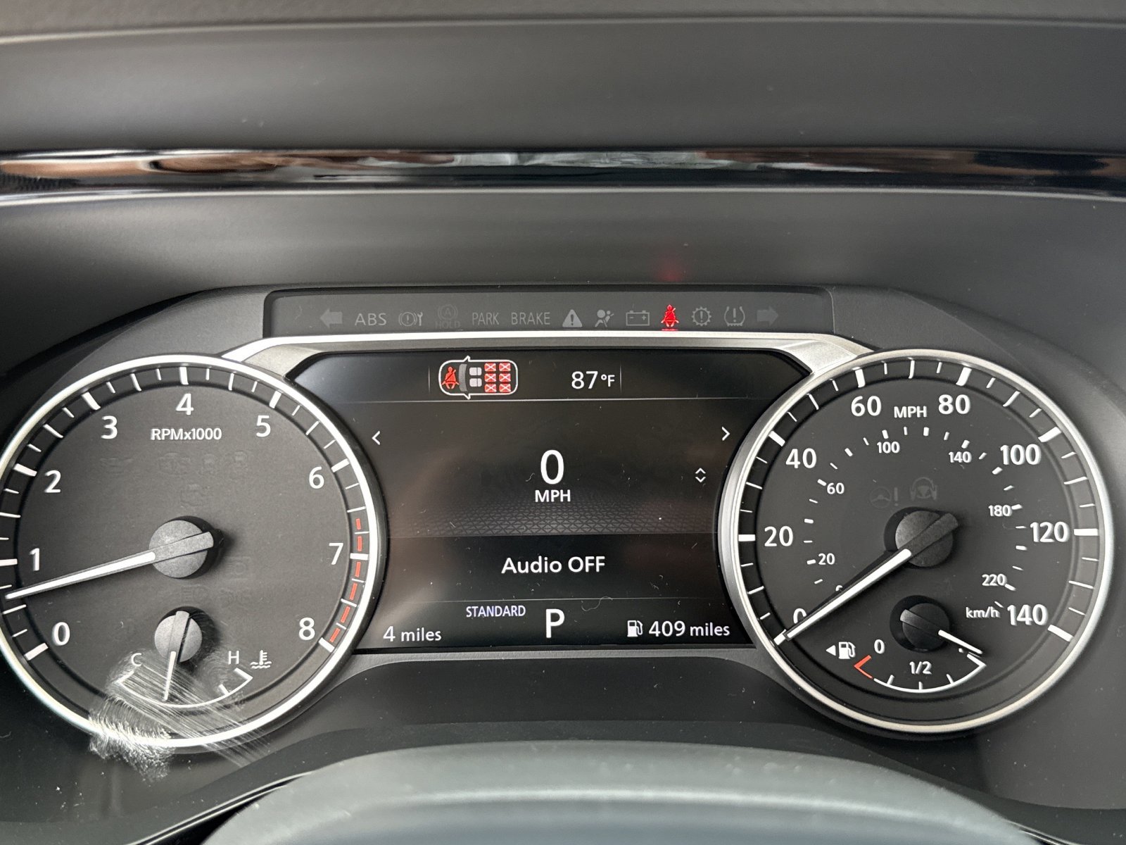 New 2026 Nissan Pathfinder SV w/ SV Premium Package FWD image 12