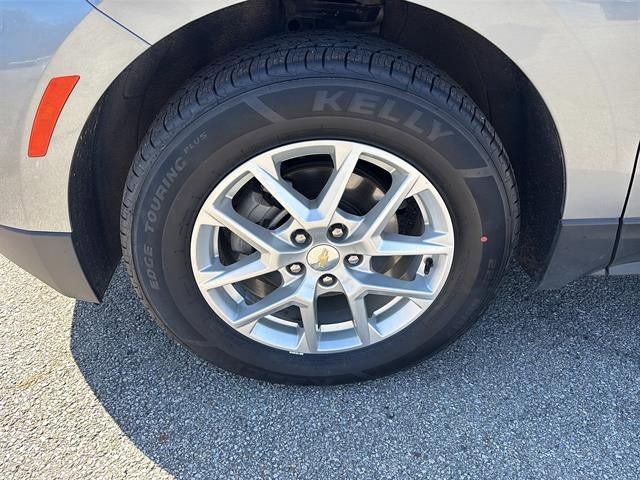 Used 2023 Chevrolet Equinox LS w/ LS Convenience Package AWD/4WD image 10