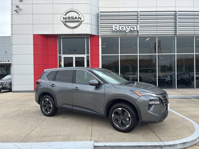 Used 2025 Nissan Rogue SV image 1
