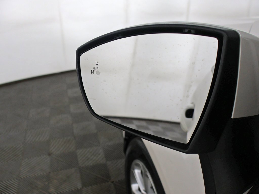 Used 2019 Ford EcoSport SE w/ SE Convenience Package image 34