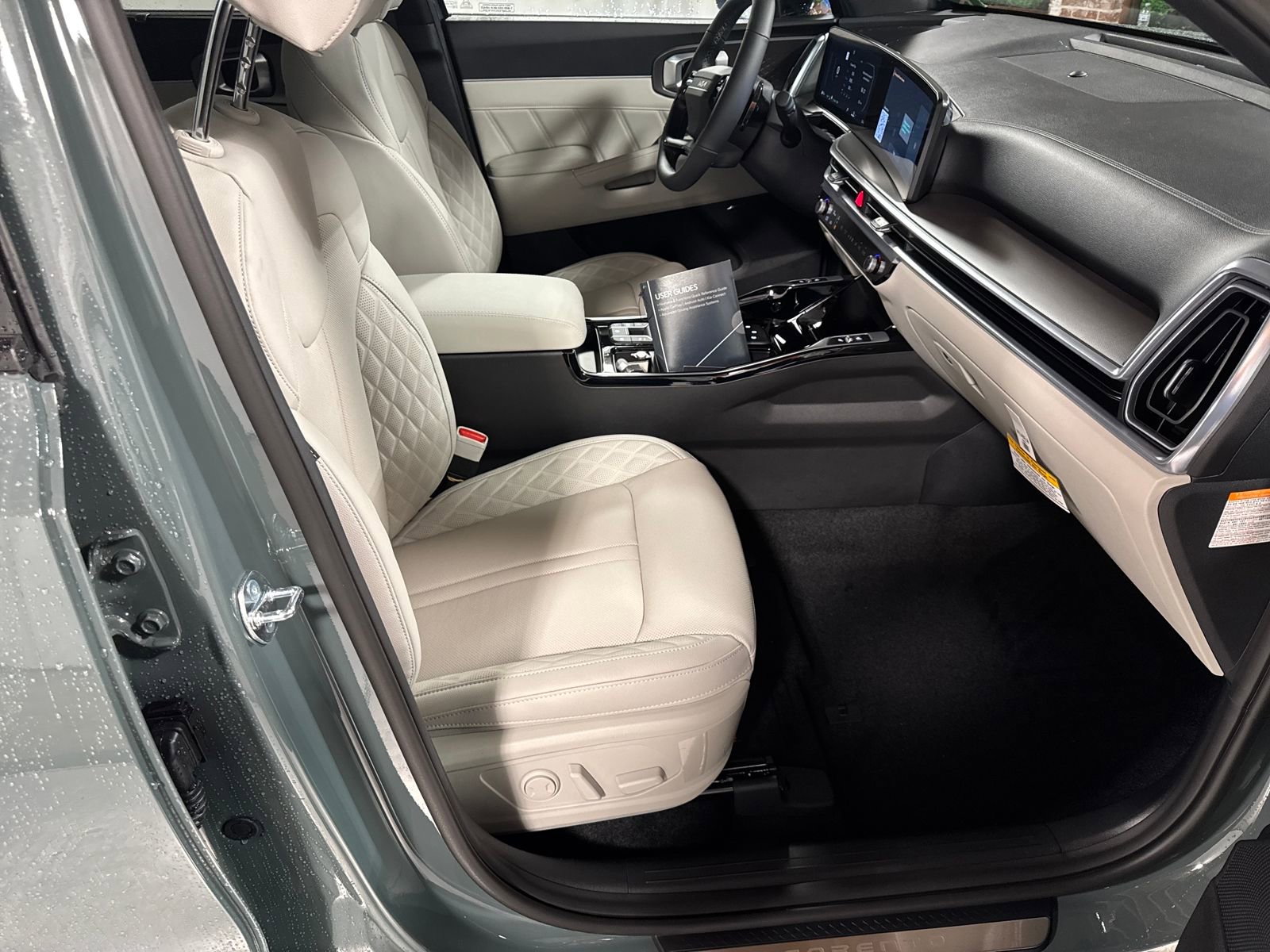New 2026 Kia Sorento SX Prestige AWD/4WD image 31