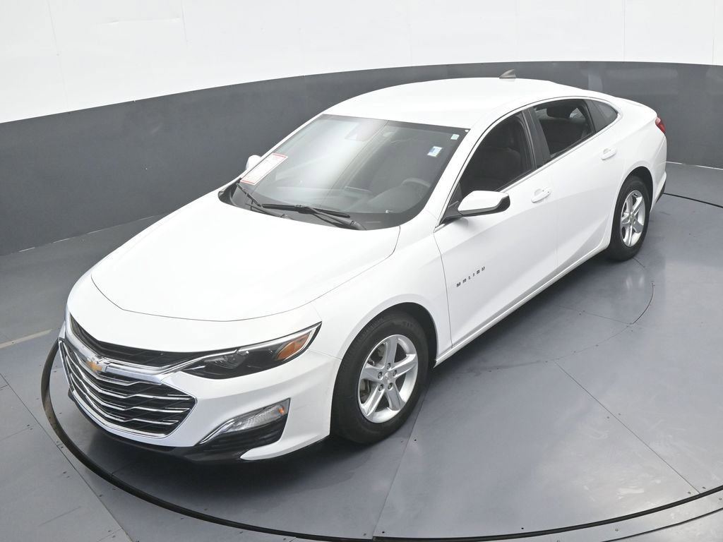 Used 2024 Chevrolet Malibu LS image 41