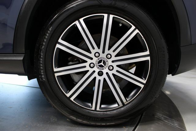 Used 2024 Mercedes-Benz GLE 450e 4MATIC image 35
