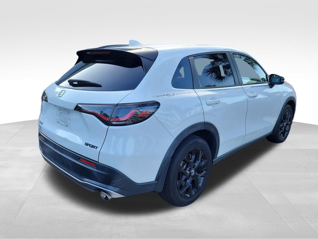 Used 2023 Honda HR-V Sport image 11