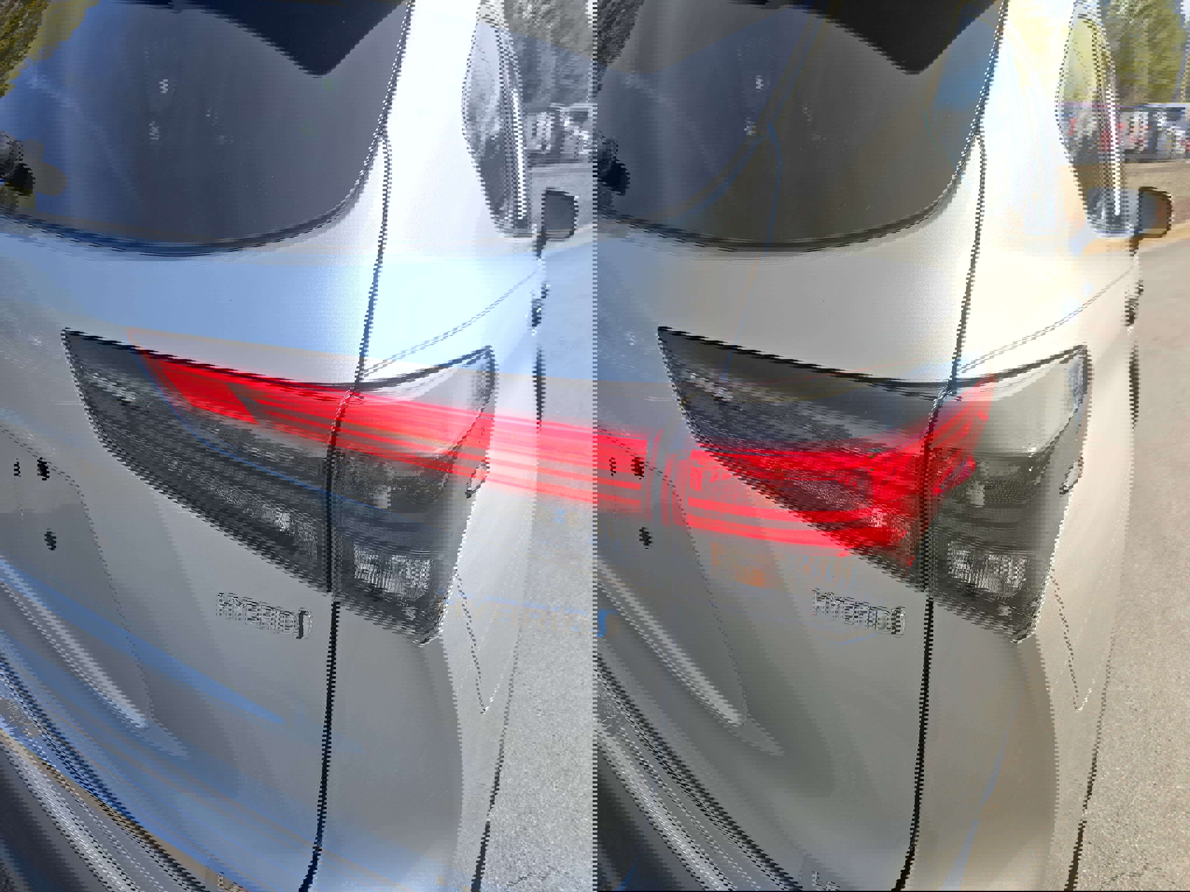 Used 2022 Toyota Highlander LE image 37